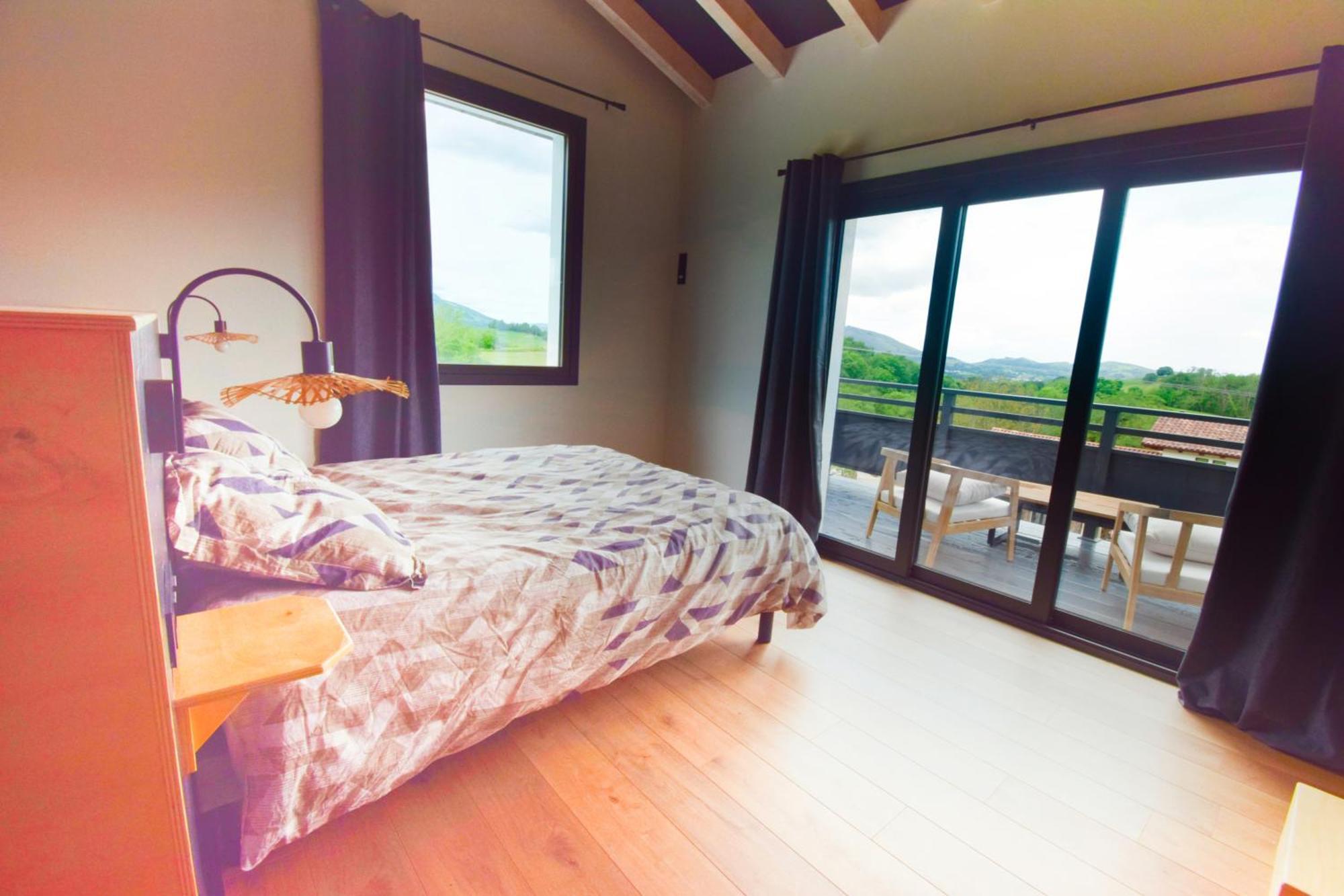 Appartement Vue Montagnes - Axuria Zugarramurdi Esterno foto
